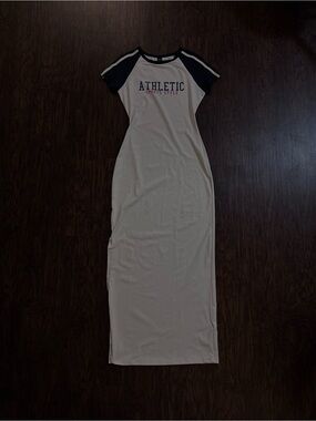 Athletic Sports Style Cream Maxi Dress with Black Accents